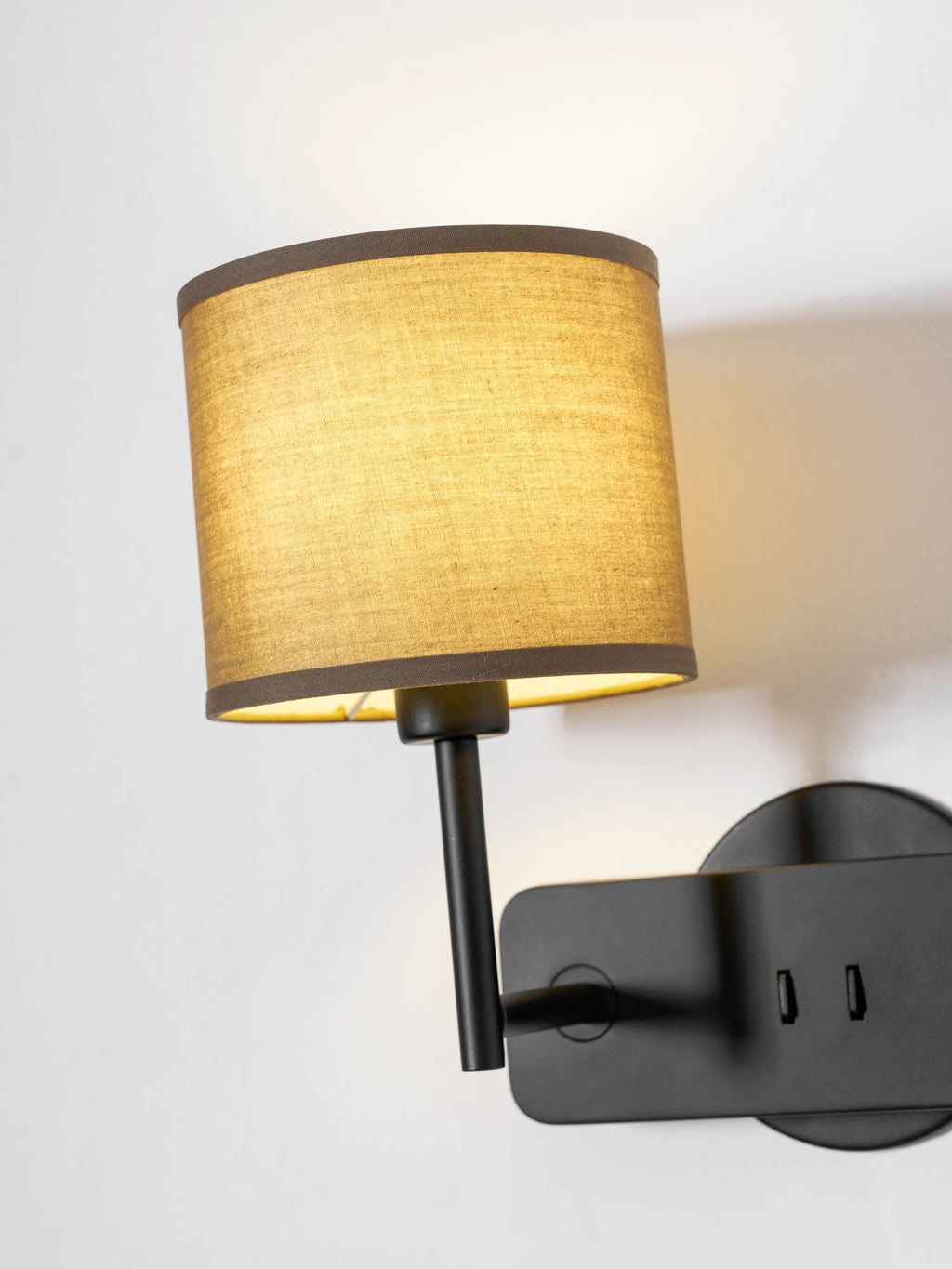 Halden Bedside Wall Sconce