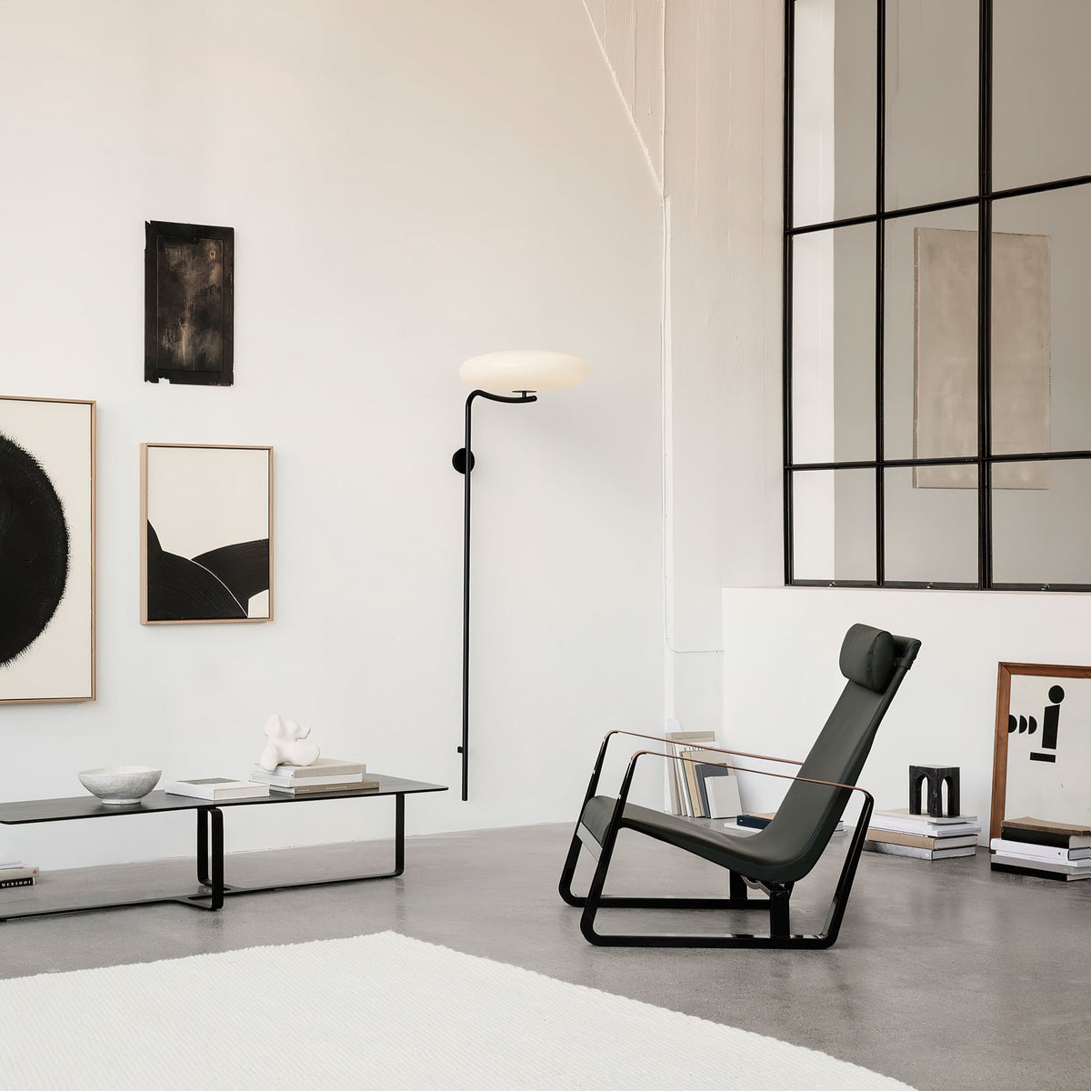 Arc Wall Lamp
