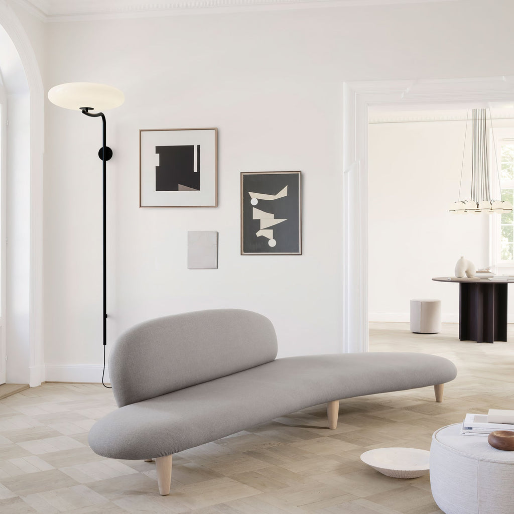 Arc Wall Lamp