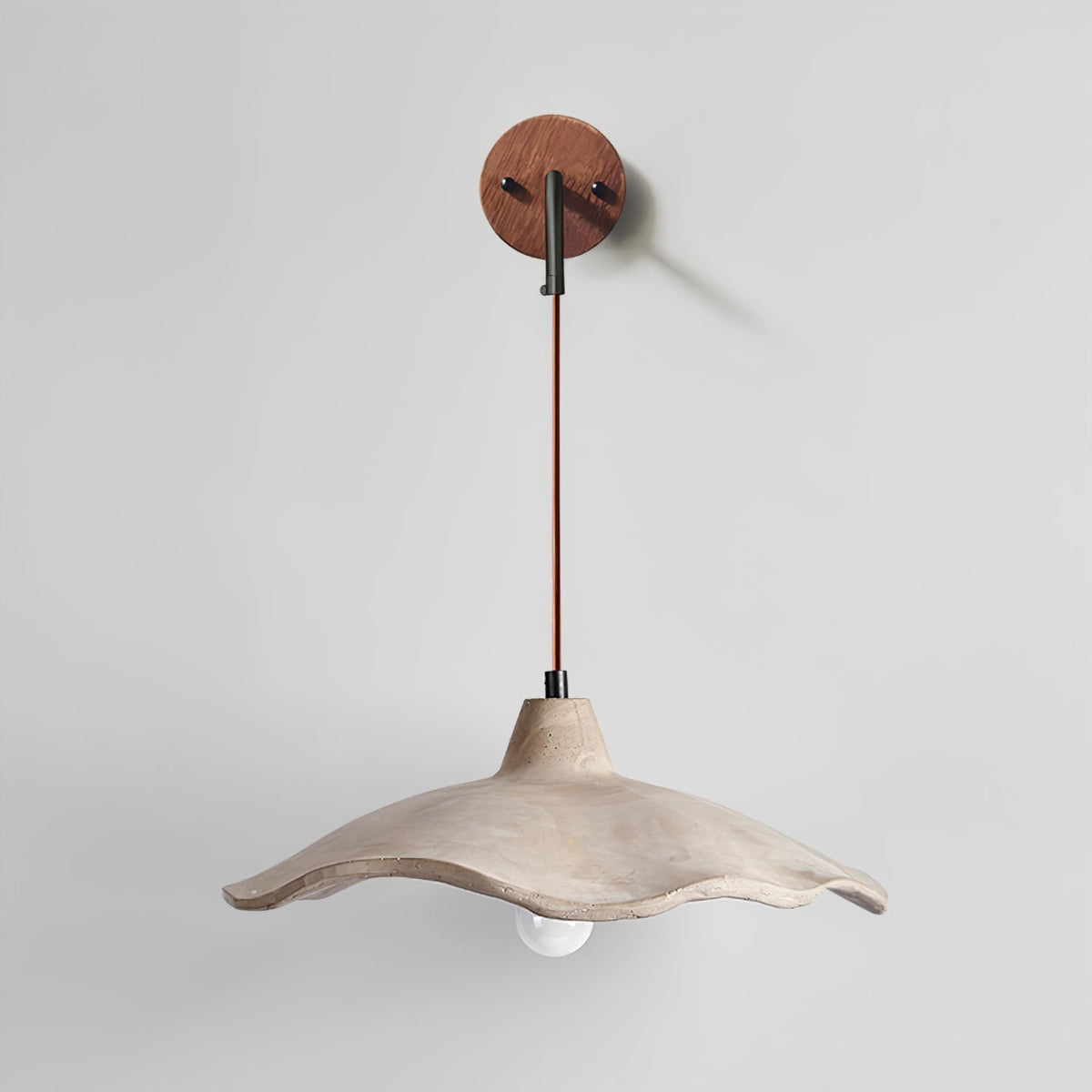 Mirella Sconce