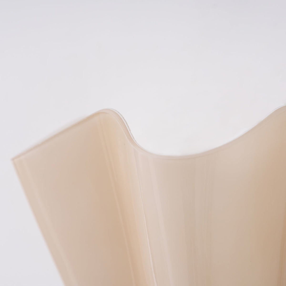 Petalia Wall Light