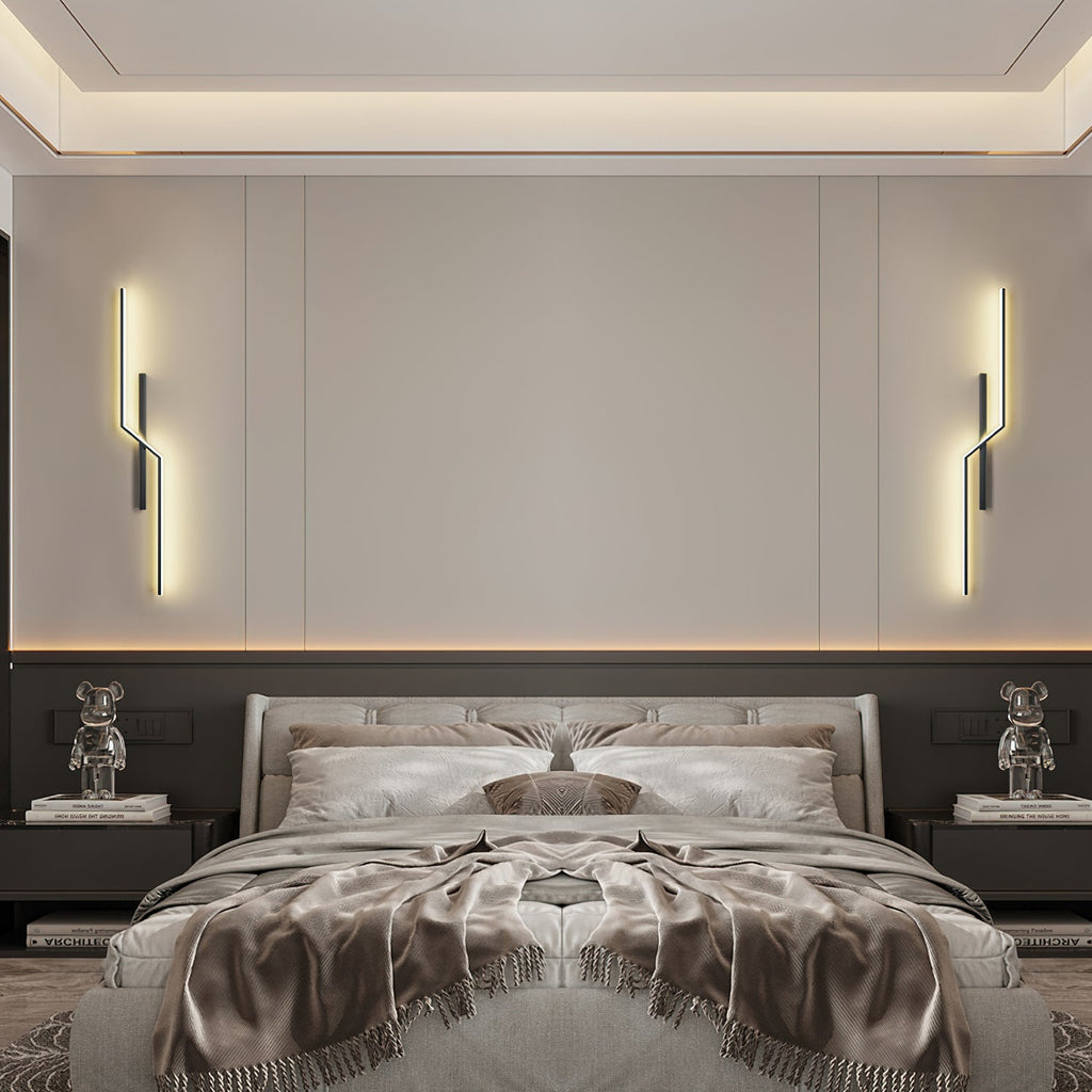 Echelon Wall Light