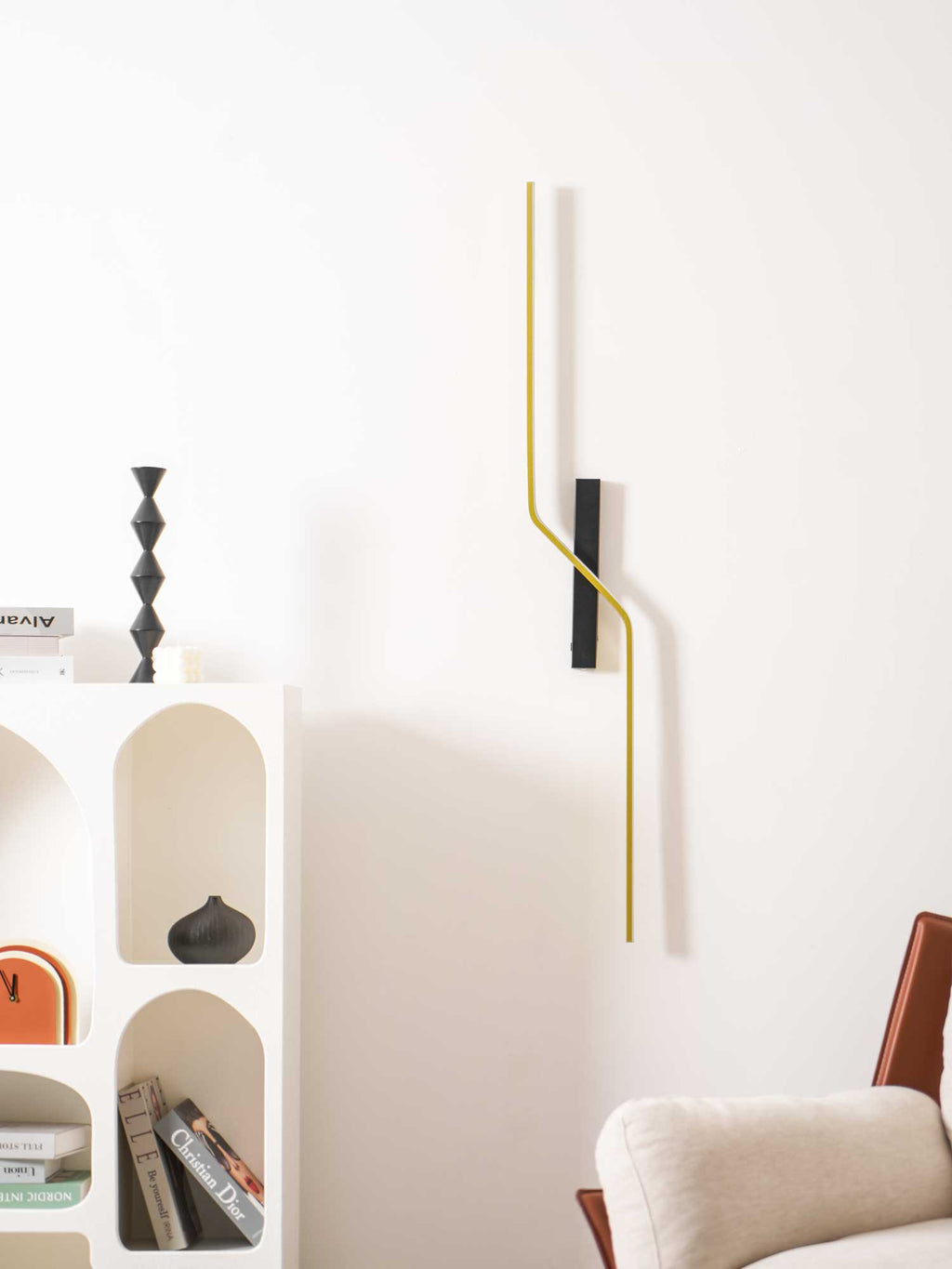 Echelon Wall Light