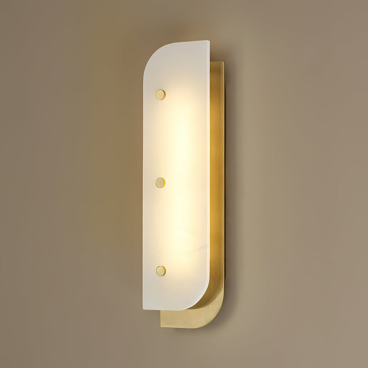Elaris Alabaster Wall Lamp