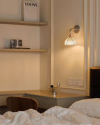 E Wall Lamp