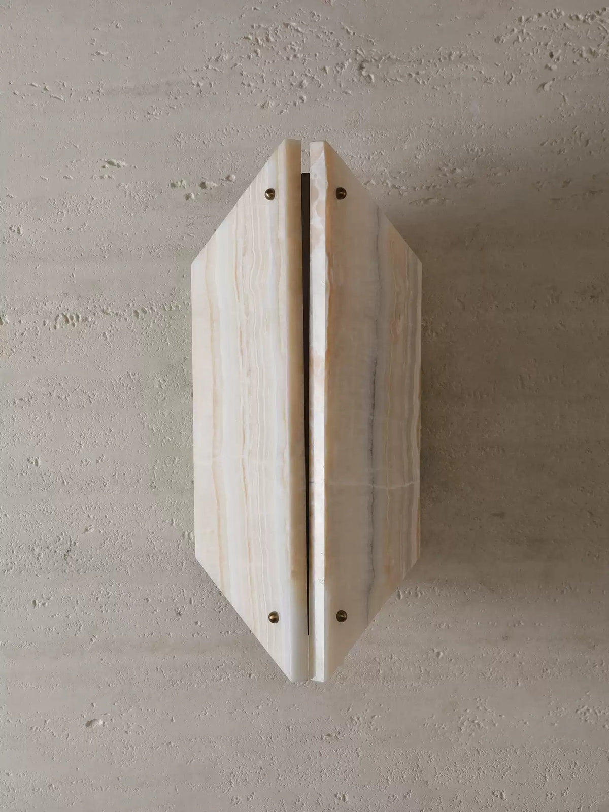 Crest Alabaster Wall Lamp