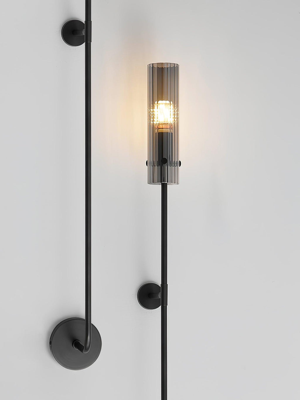 Eclat Vertical Wall Lamp