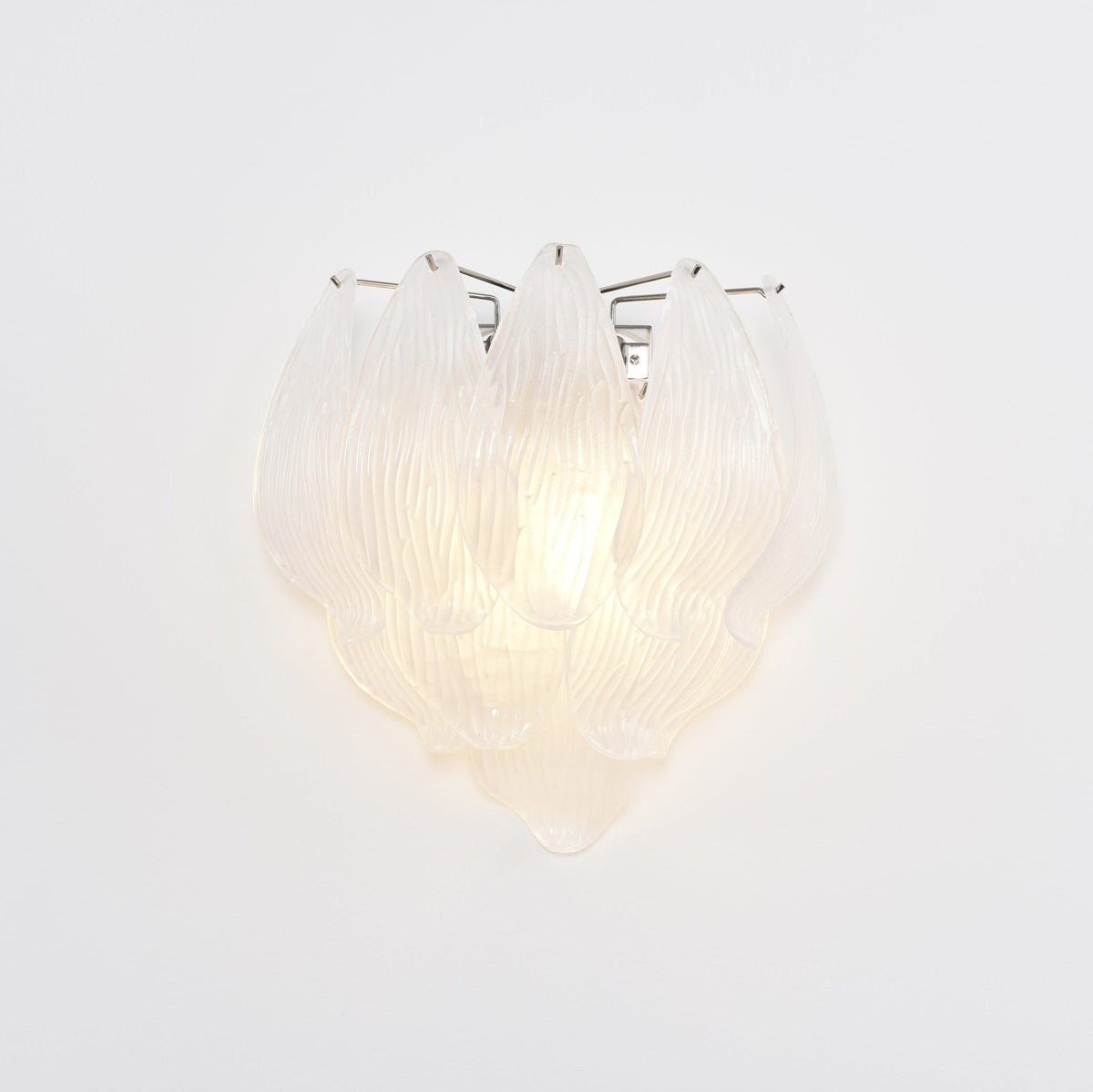 Tuliva Wall Lamp