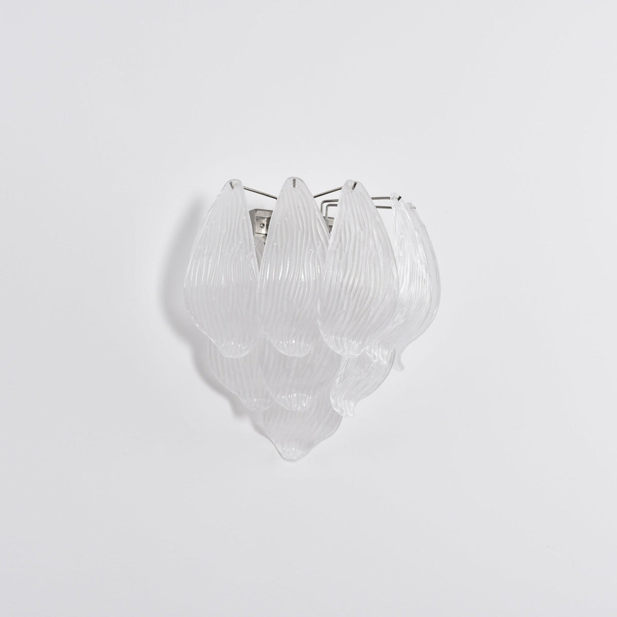 Tuliva Wall Lamp
