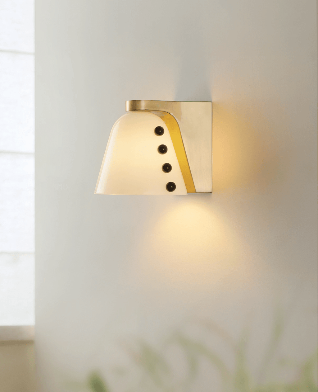 Gemma Glass Wall Lamp