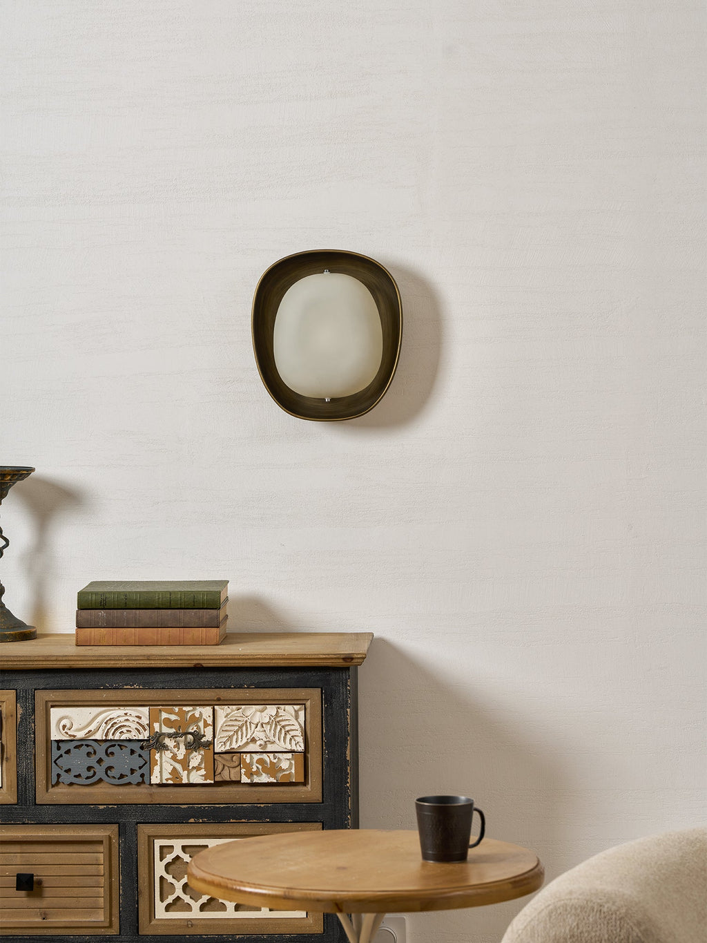 Amorphous Wall Lamp