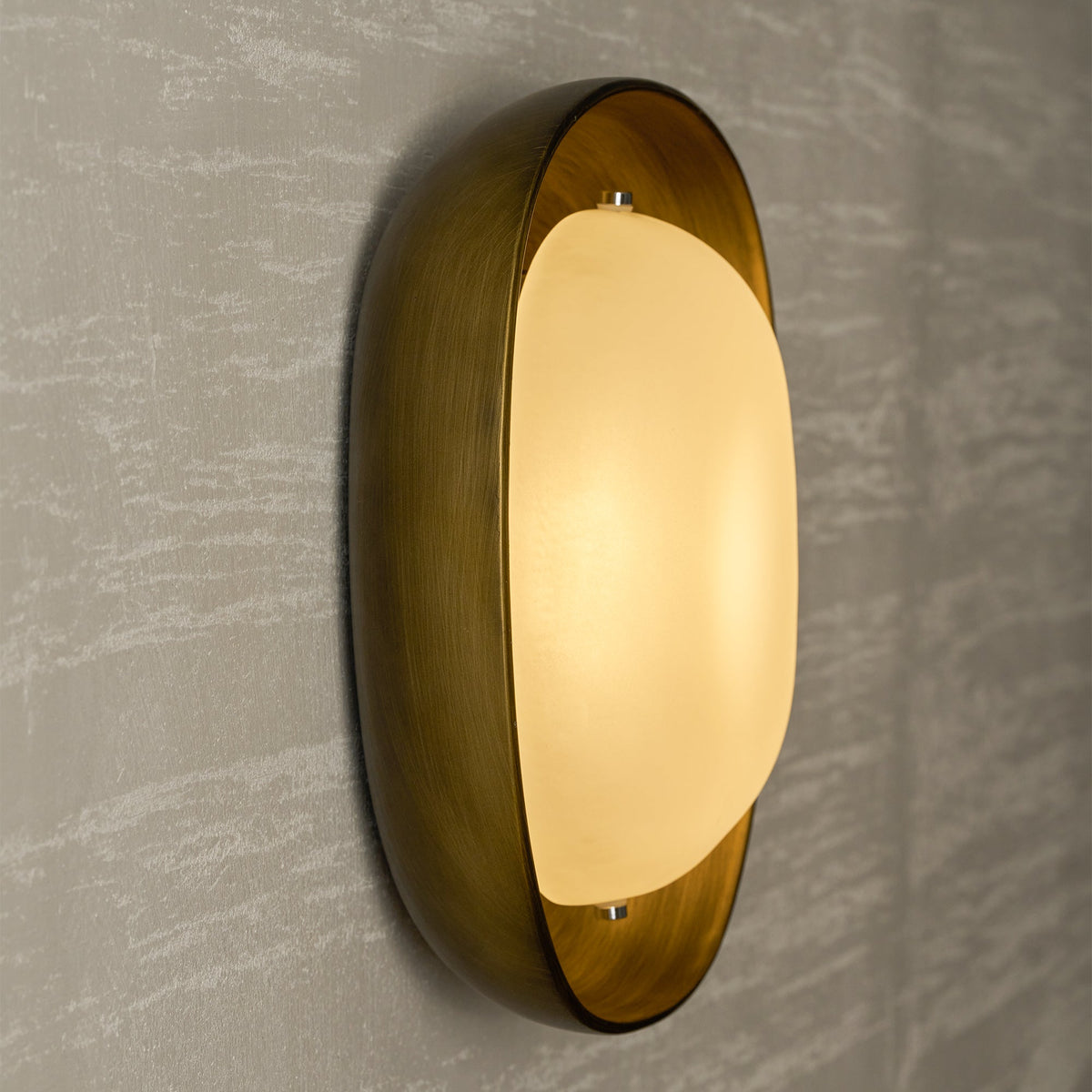 Amorphous Wall Lamp