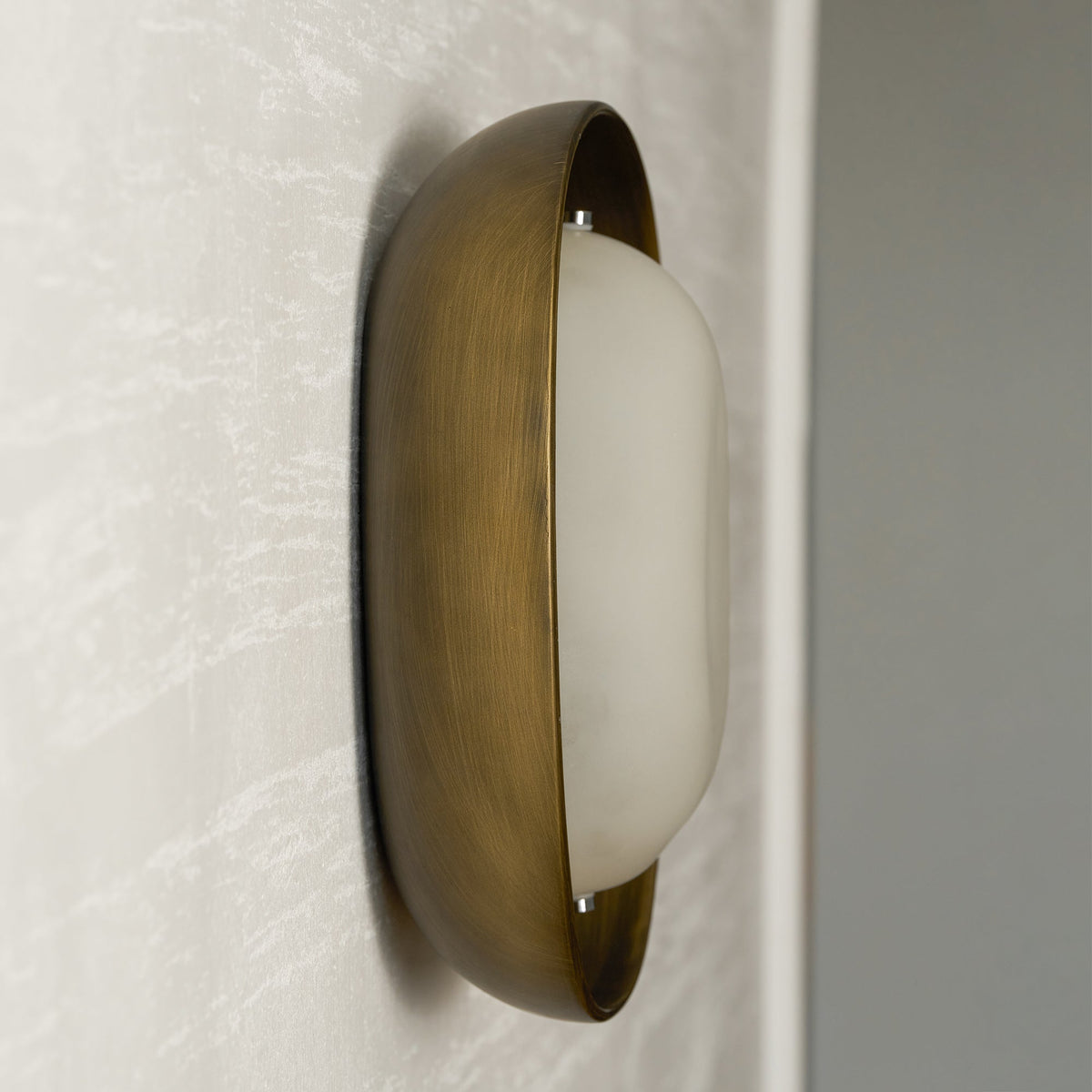 Amorphous Wall Lamp