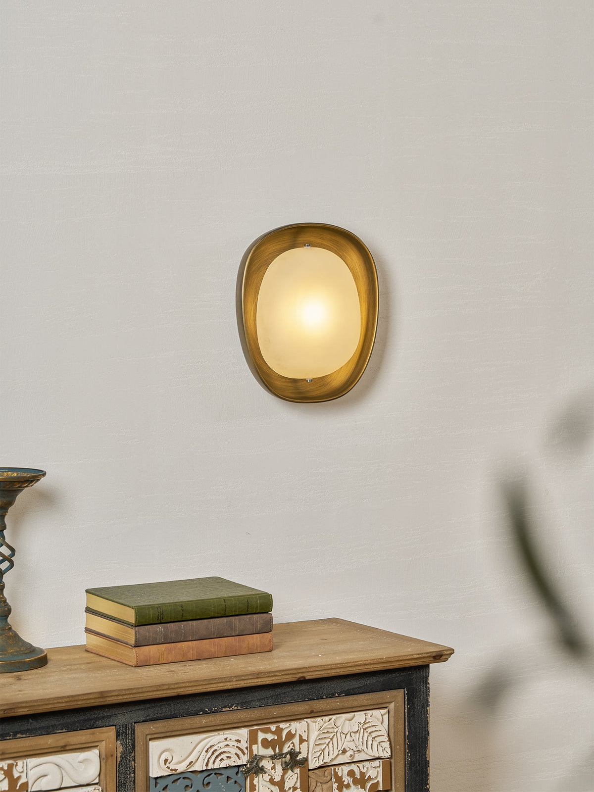 Amorphous Wall Lamp