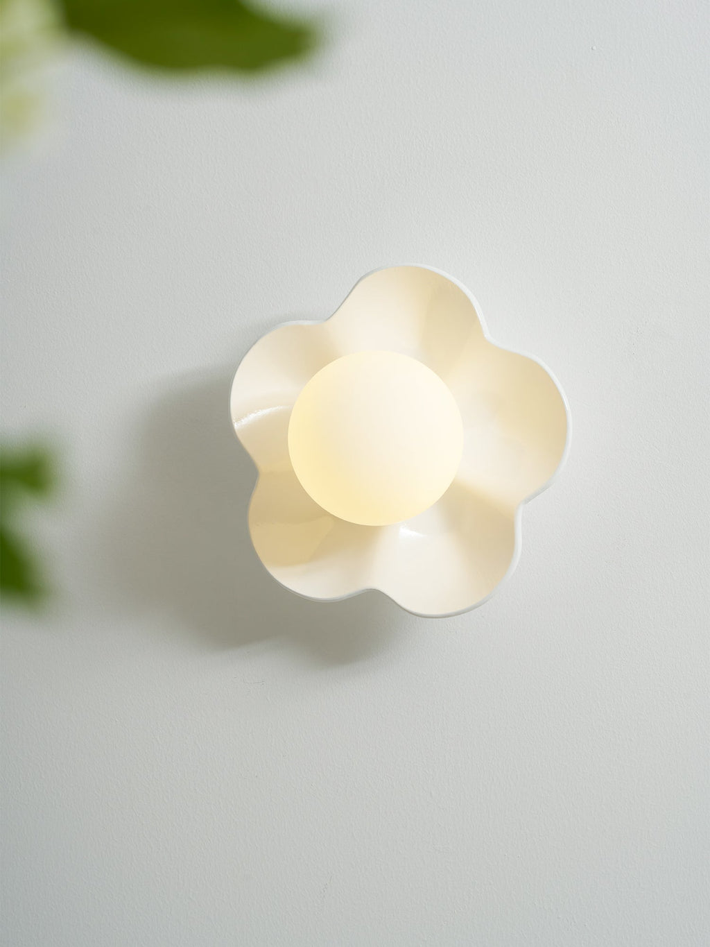 La fleur Wall Lamp