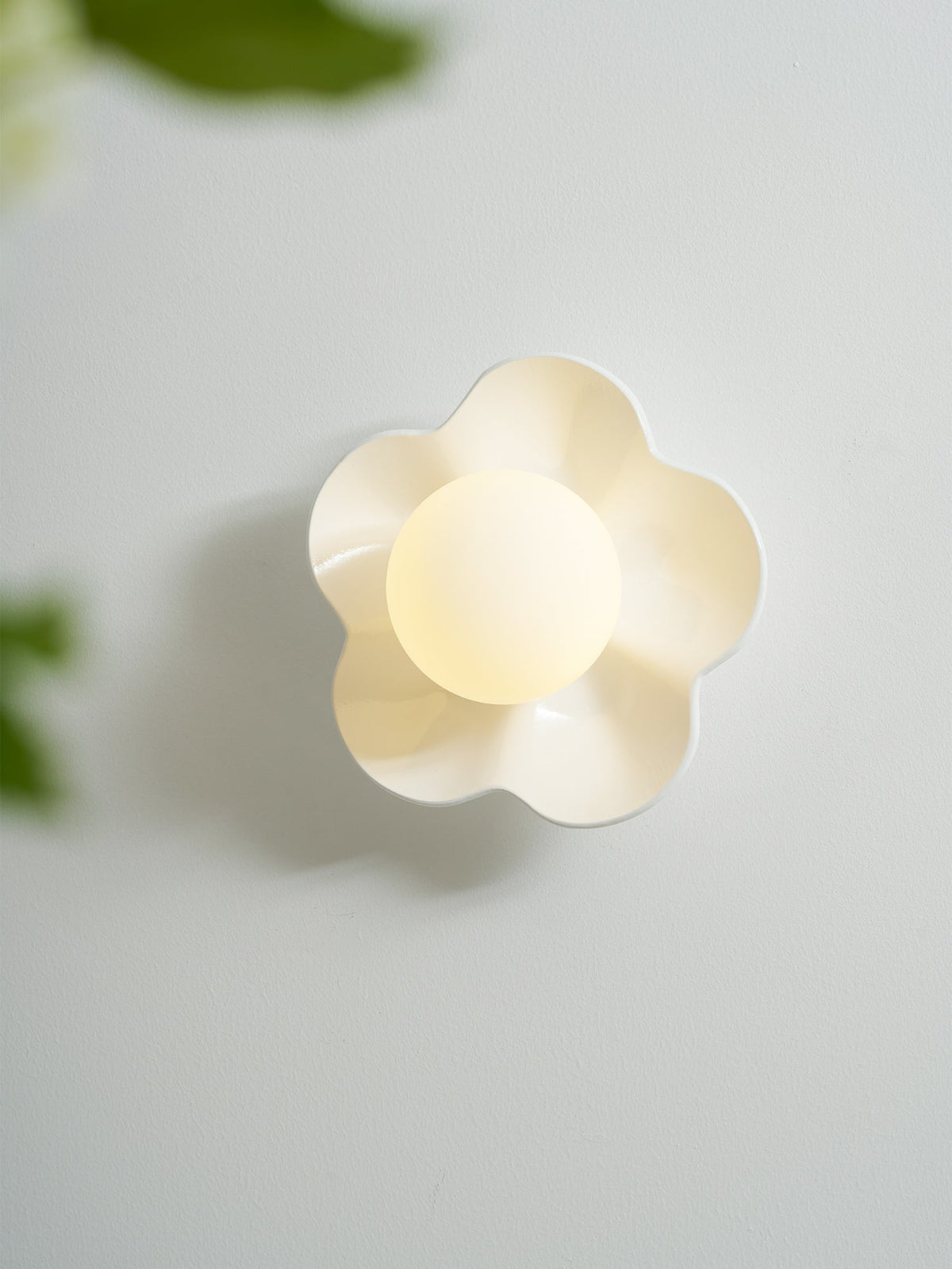 La fleur Wall Lamp