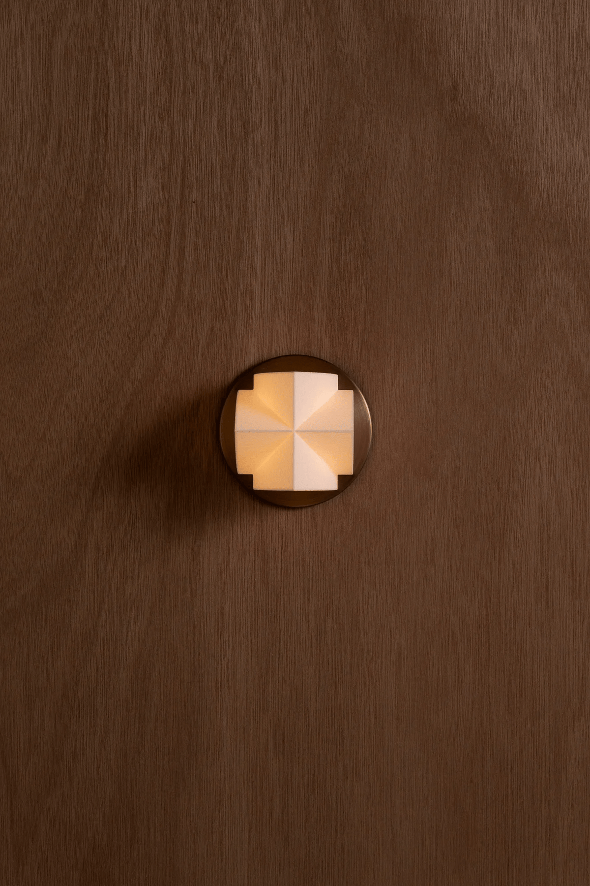 Naala Sconce