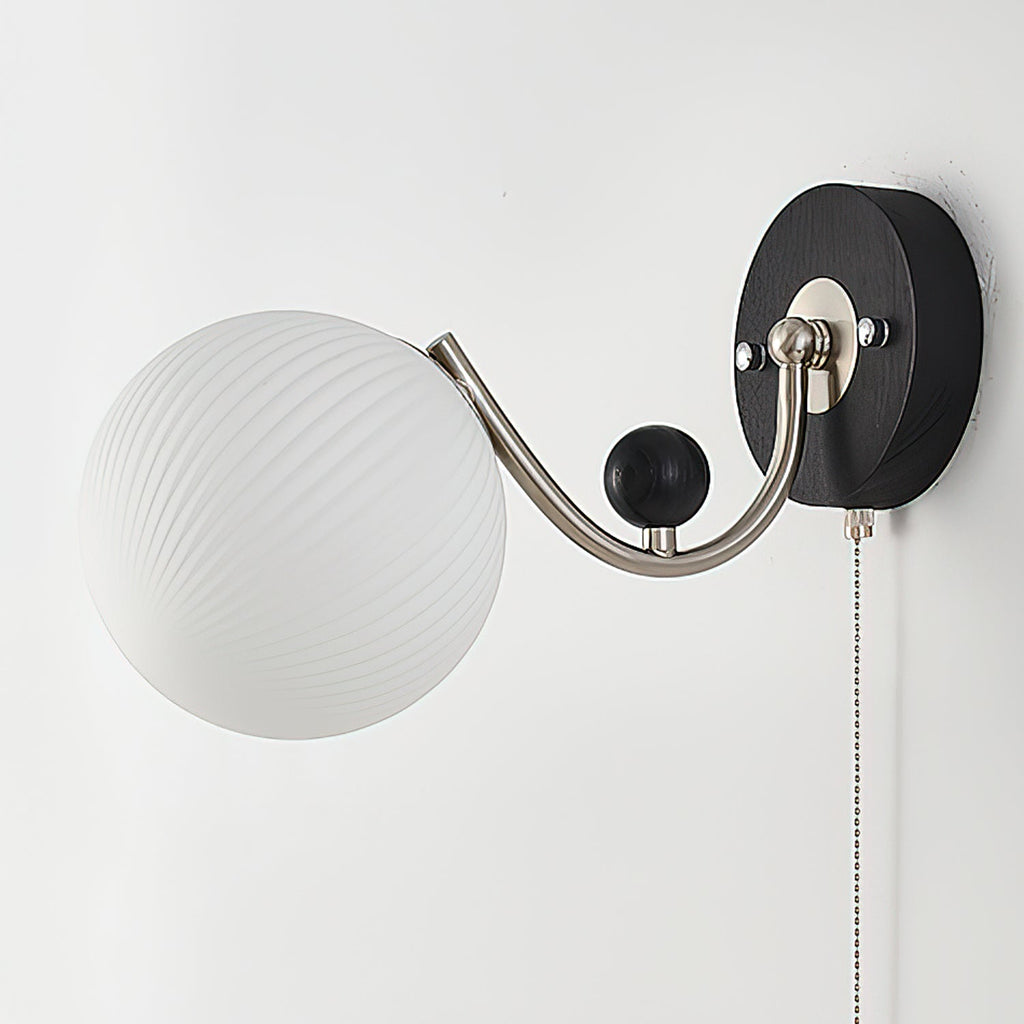 Aurelo Wall Lamp