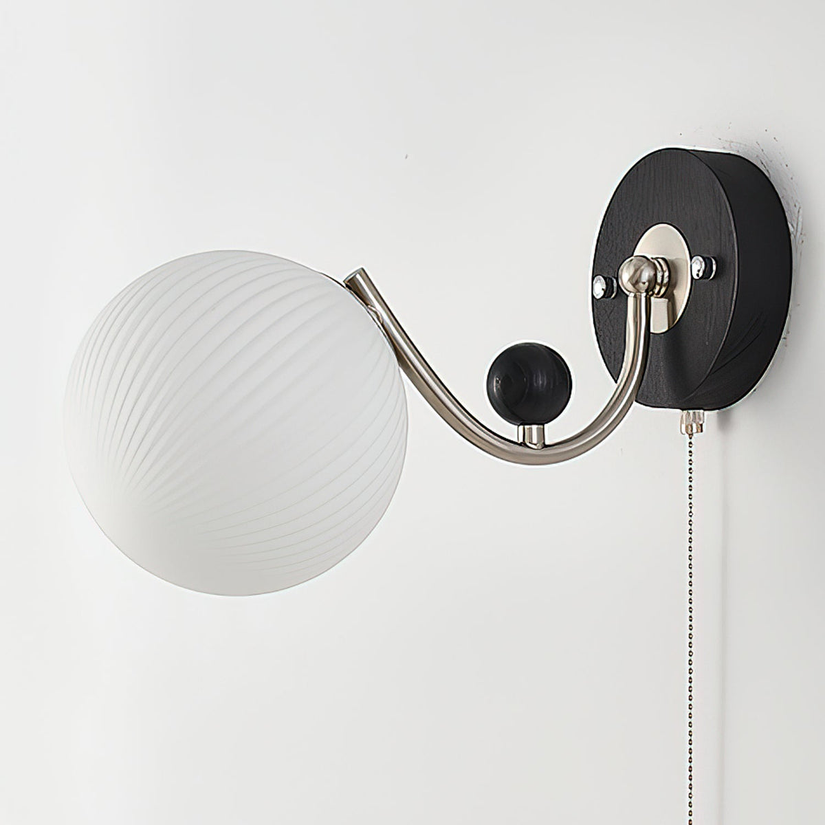 Aurelo Wall Lamp