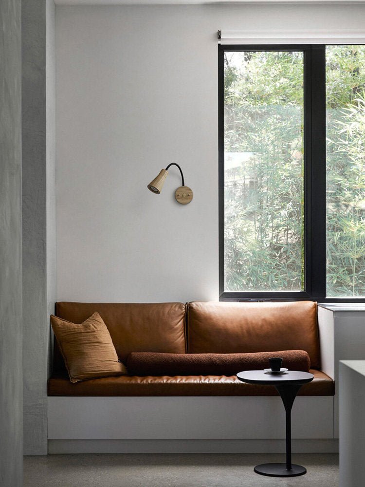 Arlo Wood Wall Light