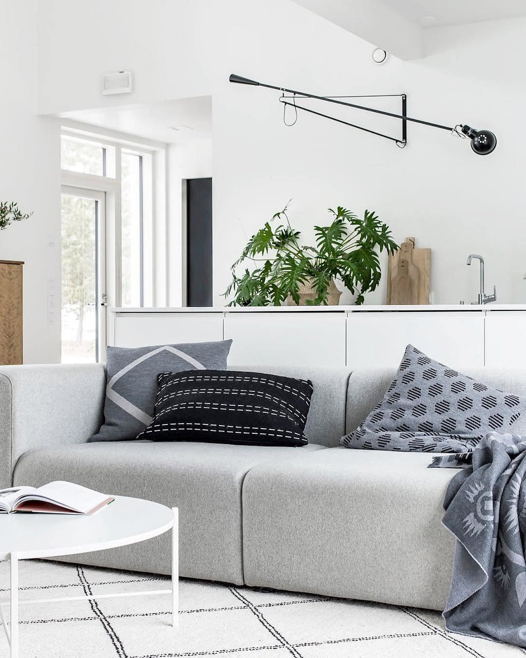 Long Swing Arm Wall Lamp