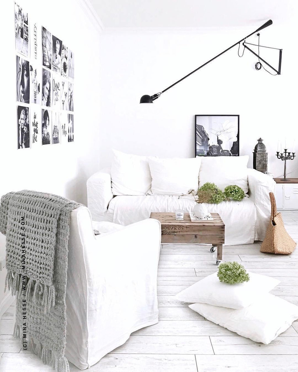 Long Swing Arm Wall Lamp