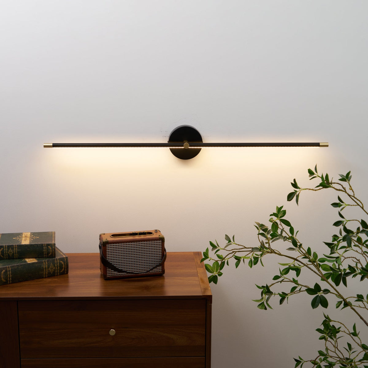 Edge Linear LED Wall Lamp