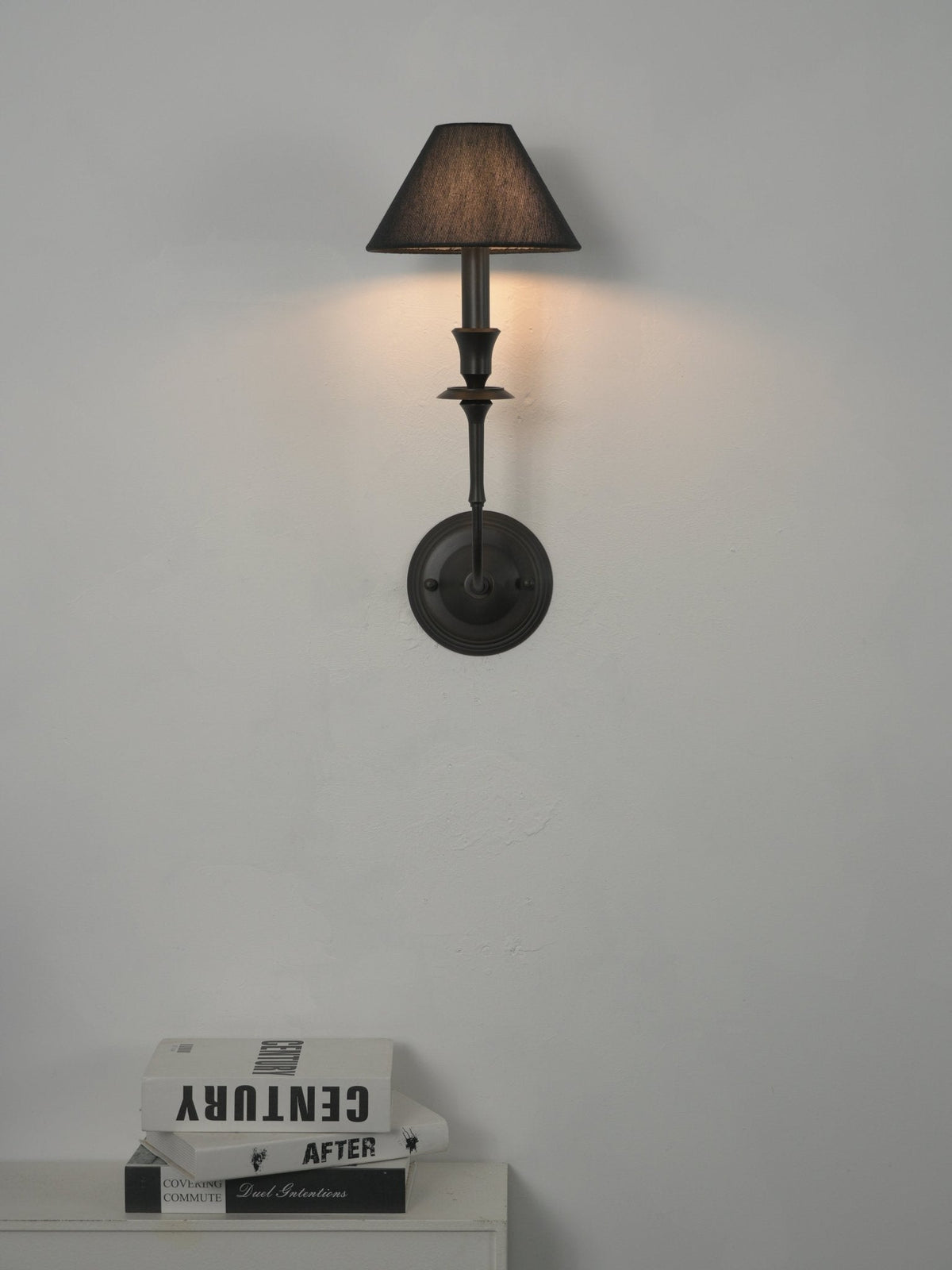 Chester Wall Lamp