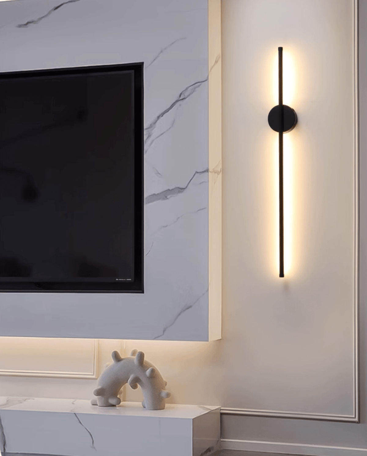Linear Rechargeable Wall Lamp