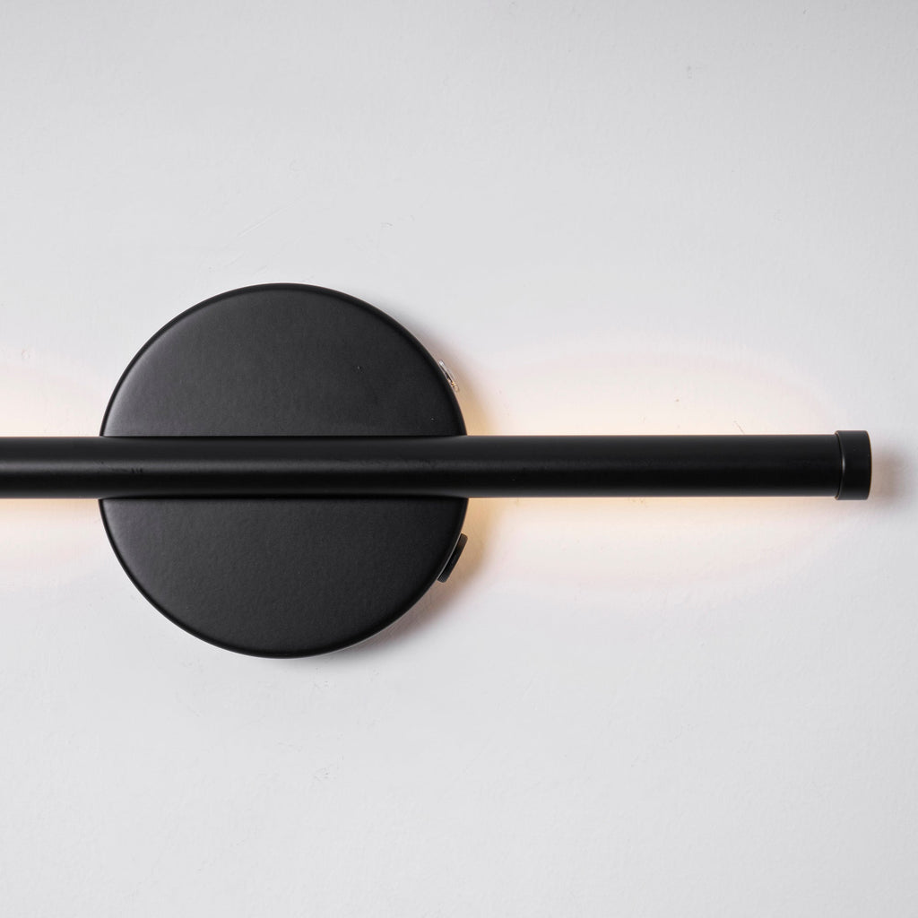 Linear Rechargeable Wall Lamp