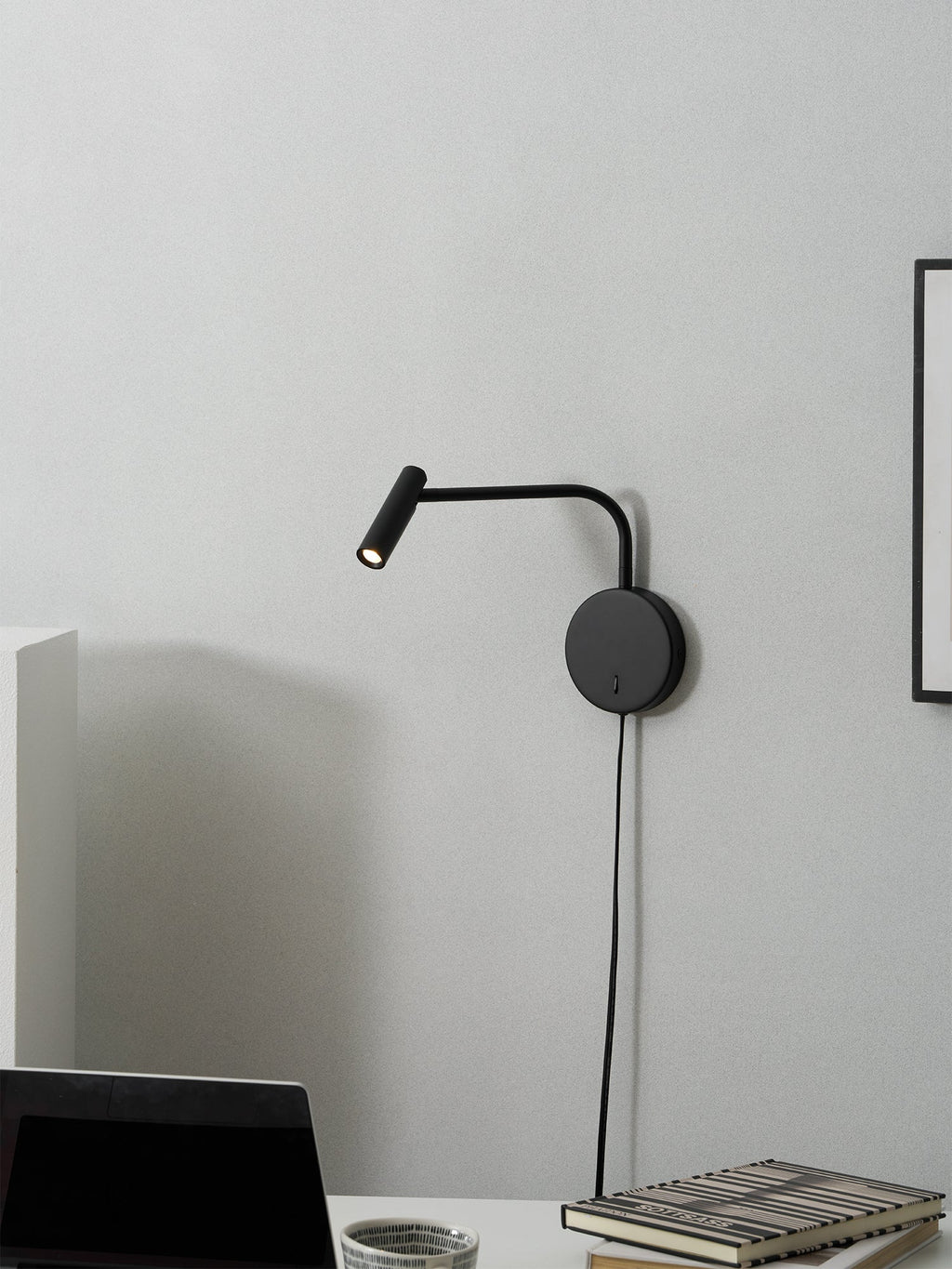 Minimalist Disc Plug-in Wall Sconce