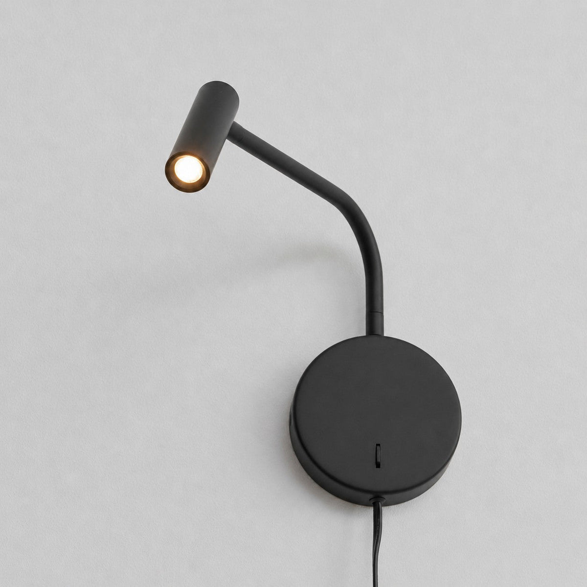Minimalist Disc Plug-in Wall Sconce
