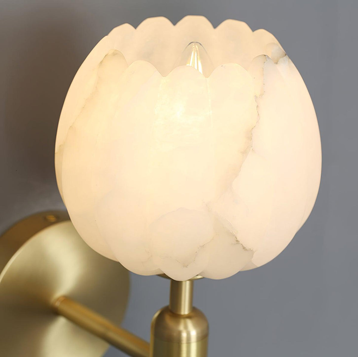 Mian Alabaster Wall Lamp